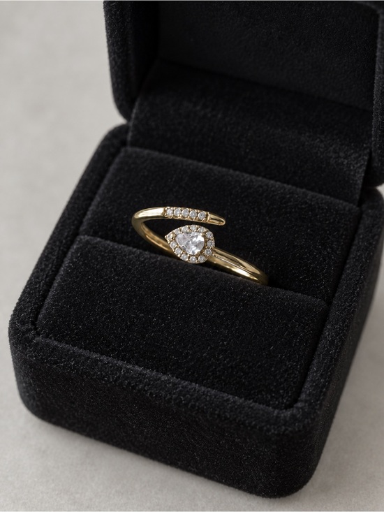 Jewelry - Gold  Teardrop Open Wrap Ring